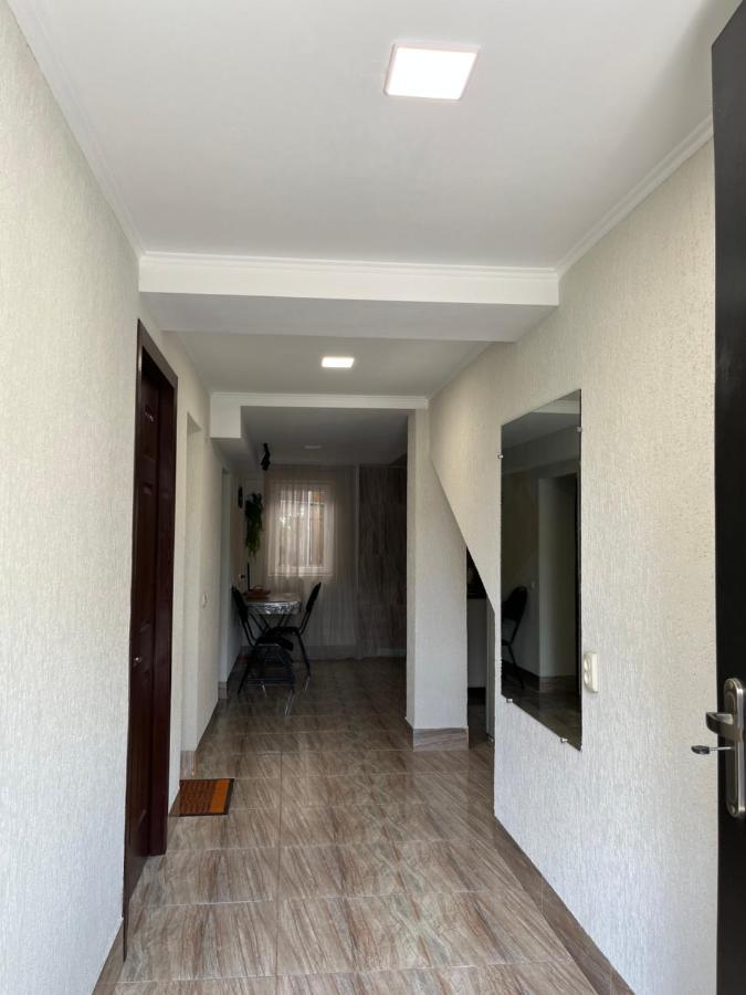 House On Ganja Street Ξενοδοχείο Κουτάισι Εξωτερικό φωτογραφία